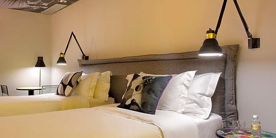 Yoo2 Rio de Janeiro, Tapestry Collection by Hilton