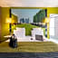 Hotel Mercure Paris Ouest Saint-Germain