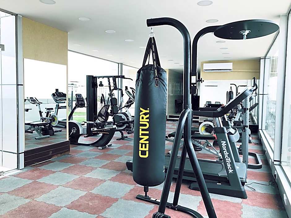 Al Dyafa Hotel Suites