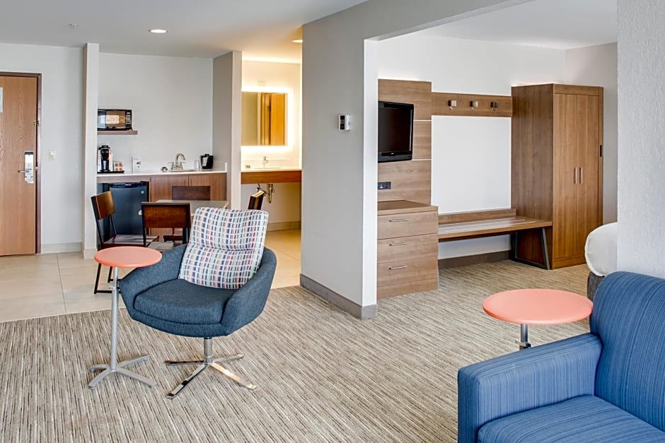 Holiday Inn Express Hotel & Suites Chickasha By IHG