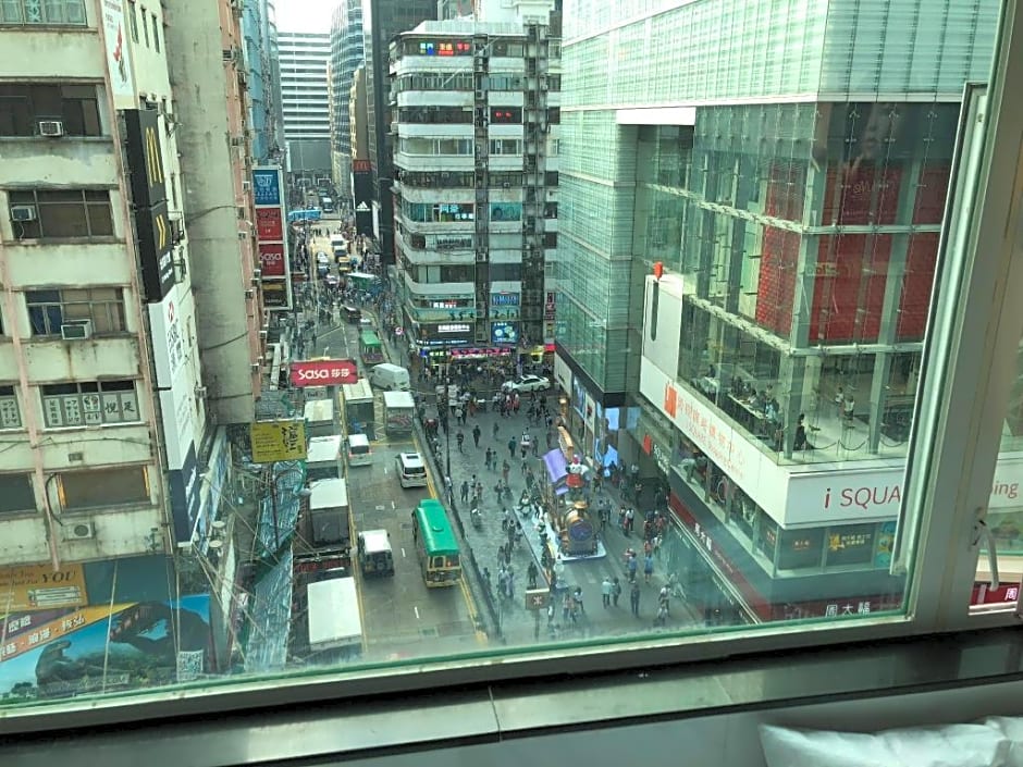 Pay-less Guesthouse (7/F-A9 )