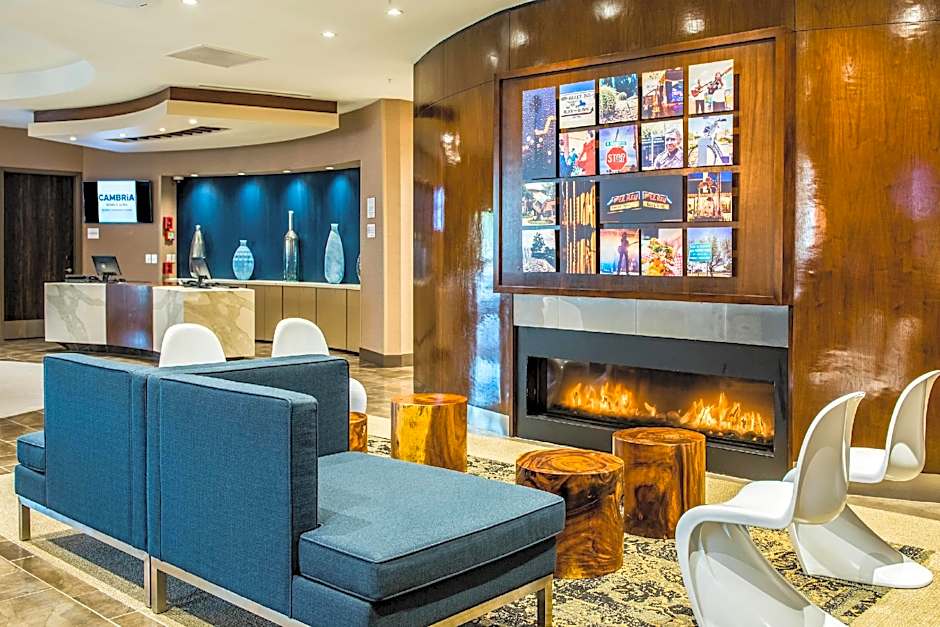 Cambria Hotel McAllen Convention Center