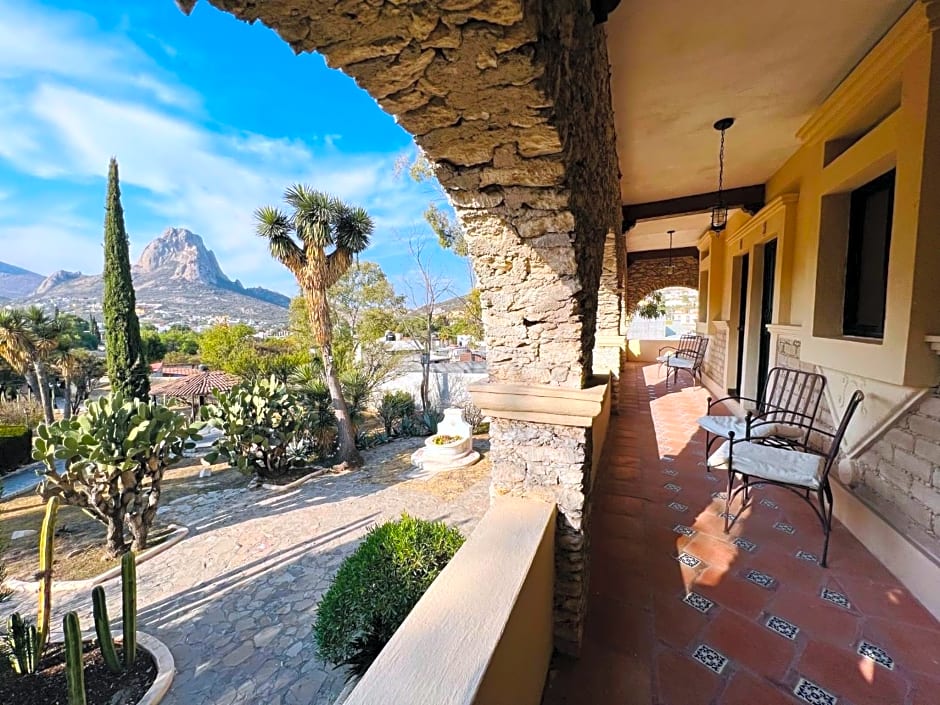 Hotel Parador Vernal