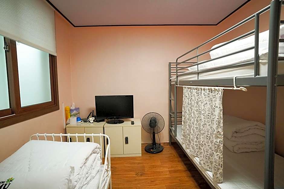 Suncheon Namu Guesthouse