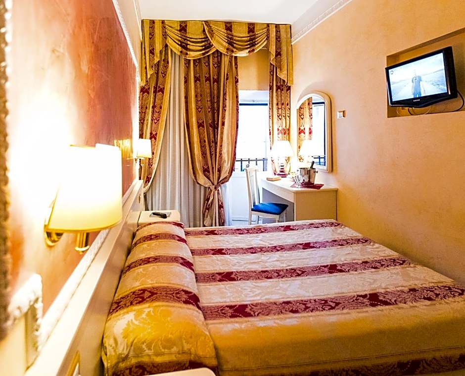 Hotel Erdarelli