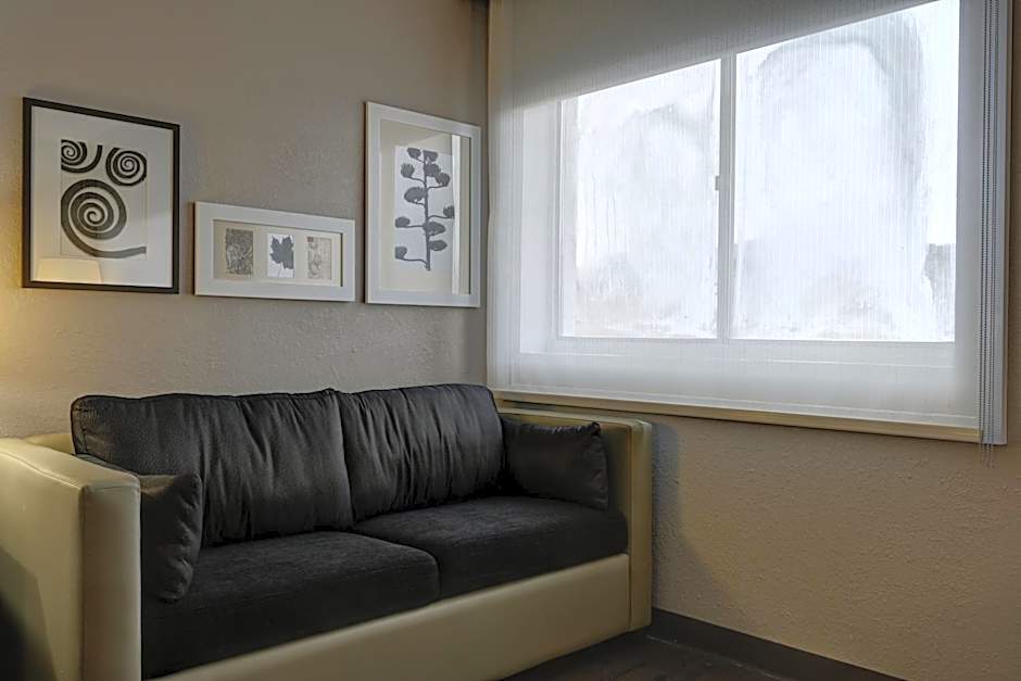 Country Inn & Suites by Radisson, Pierre, SD