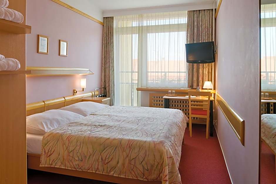 Hotel Akademie a depandance Vila Jarmila