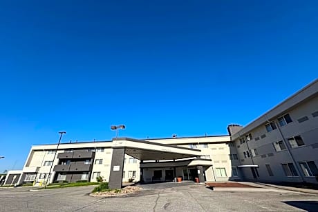 Wingate by Wyndham Lincoln Airport East