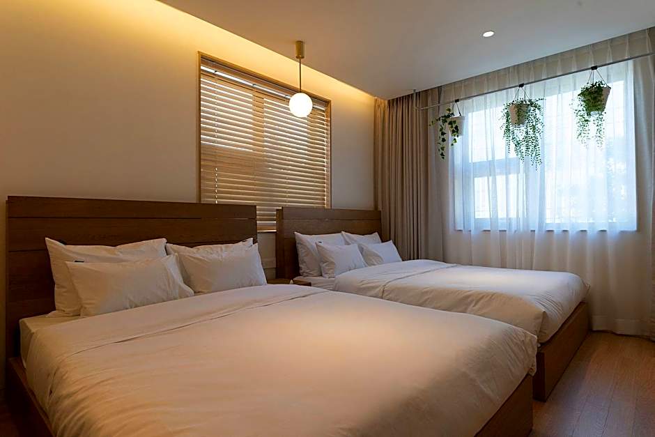 Heyy Chuncheon Hotel