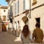 L'Host Boutique Rooms