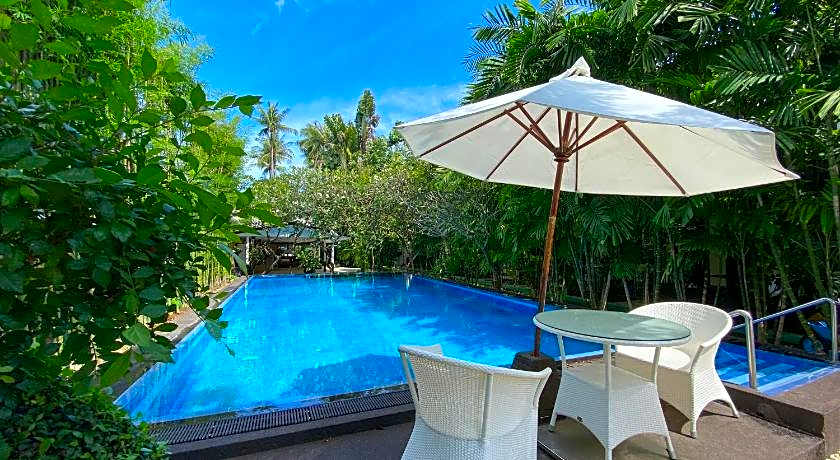 The Lokal Hotel Phuket