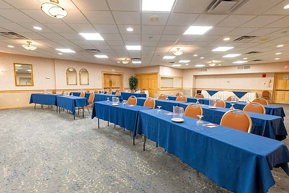 Fireside Inn & Suites Portland