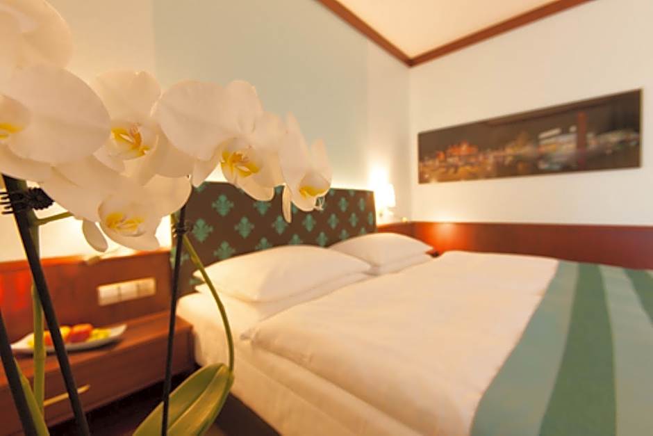 Leine Hotel