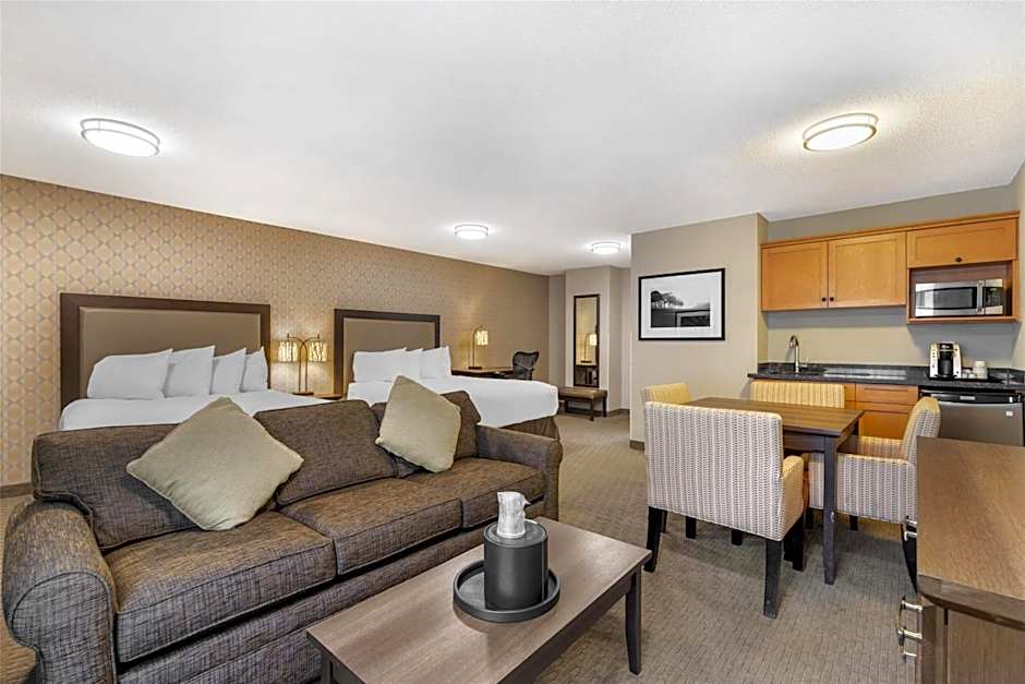 Best Western Plus Country Meadows Inn