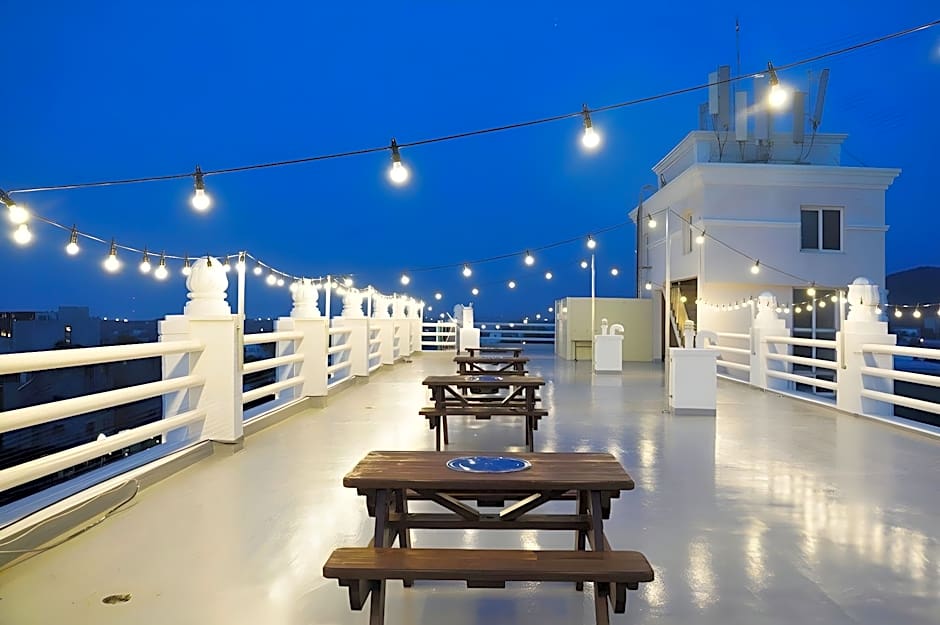 Cocoon Hotel