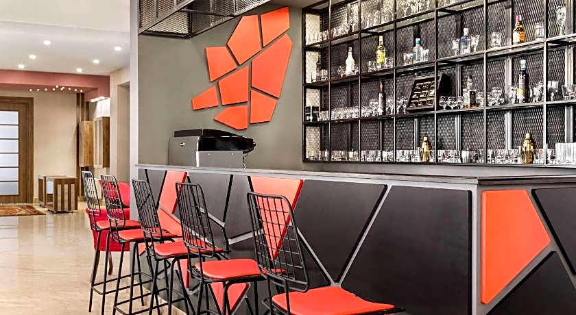 Ramada by Wyndham Van