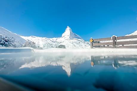 Riffelalp Resort 2222m - Ski-In Ski-Out