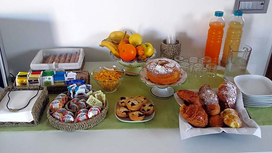 Bed and Breakfast La Villa AMBIENTI SANIFICATI CON GENERATORE DI OZONO