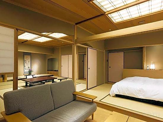 Okuikaho Ryotei Kaichoro Ryokan