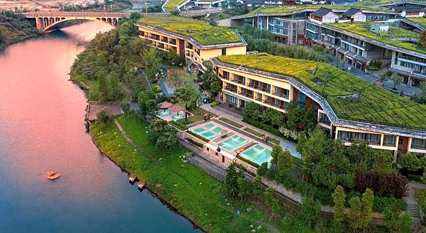 Holiday Inn Express Emei Mountain By IHG