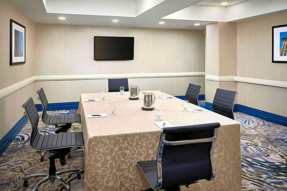 Sheraton Hamilton Hotel