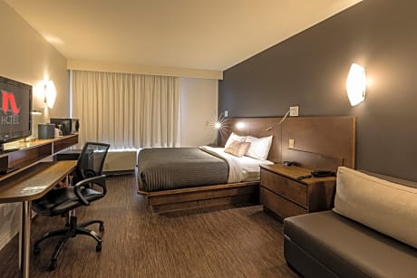 Queen Room - Disability Access