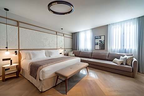 Family Room (2 Twin Beds)