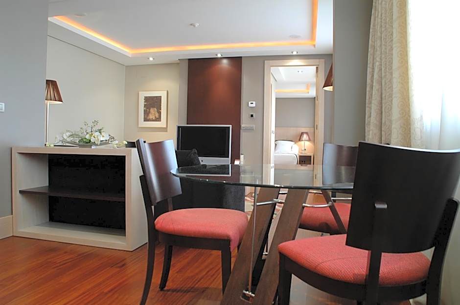 Washington Parquesol Suites & Hotel