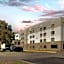 Comfort Inn & Suites Wichita Northeast