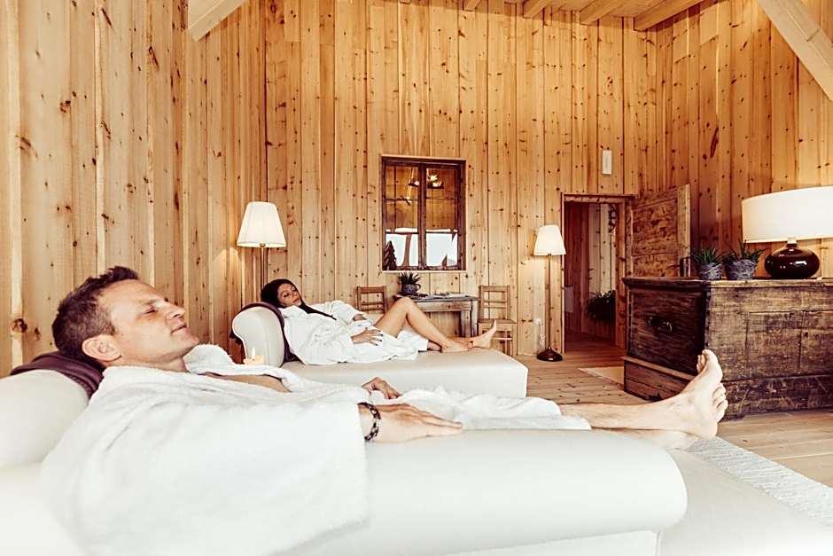 Berghotel Jochgrimm - Your Dolomites Home