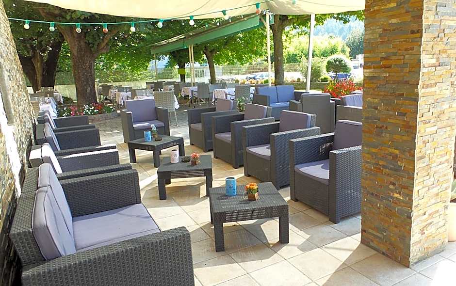 Logis Hotel Restaurant Mas de la Prairie