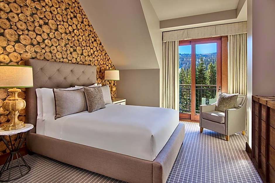The Ritz-Carlton Lake Tahoe