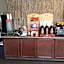 Okoboji Inn & Suites