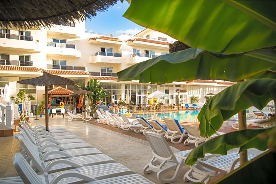 Apartamentos Oro Blanco