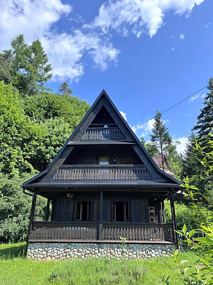 Drewniany Domek BB Nad Rzeką