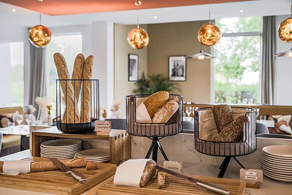 Mercure Chartres Est