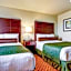 Cobblestone Hotel & Suites Pulaski/Green Bay