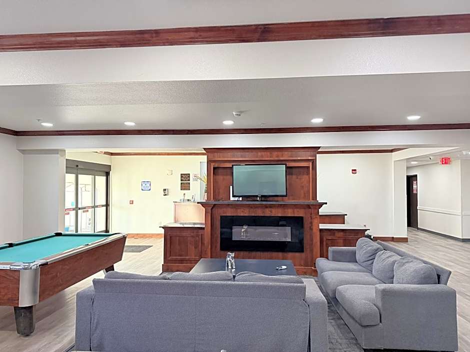 Black Gold Suites Stanley