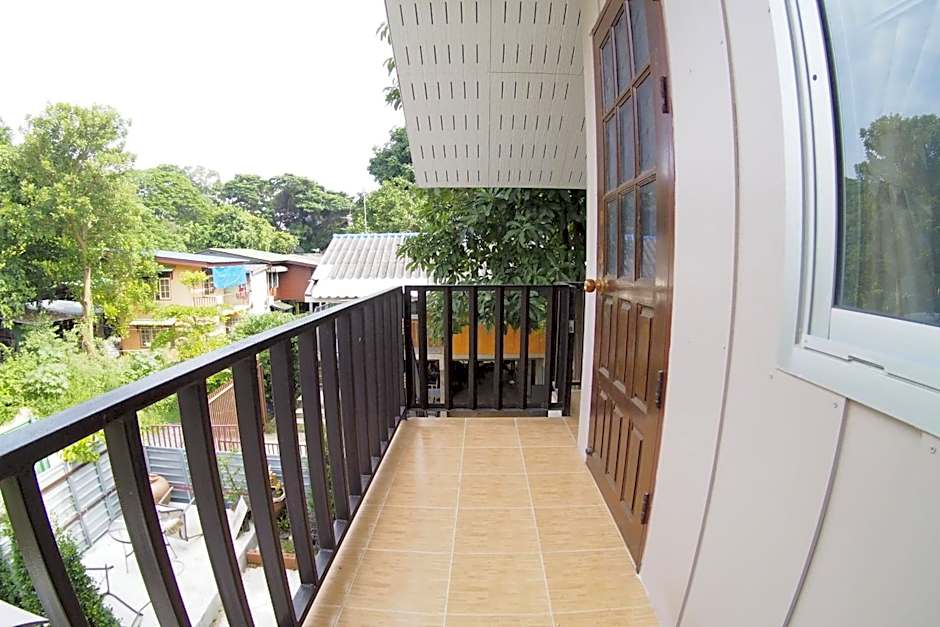 Pan Din Boutique Guest House