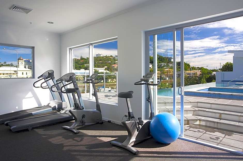 Oaks Townsville Gateway Suites