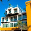 Container Inn