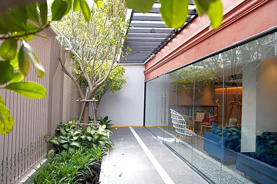 Viewplace Hotel & Residence 