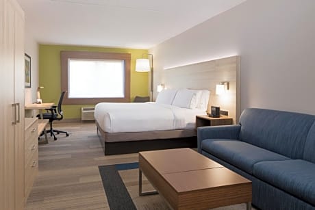 Standard King Room with Sofa Bed