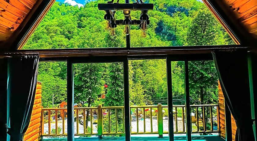 Golden Rose Bungalov