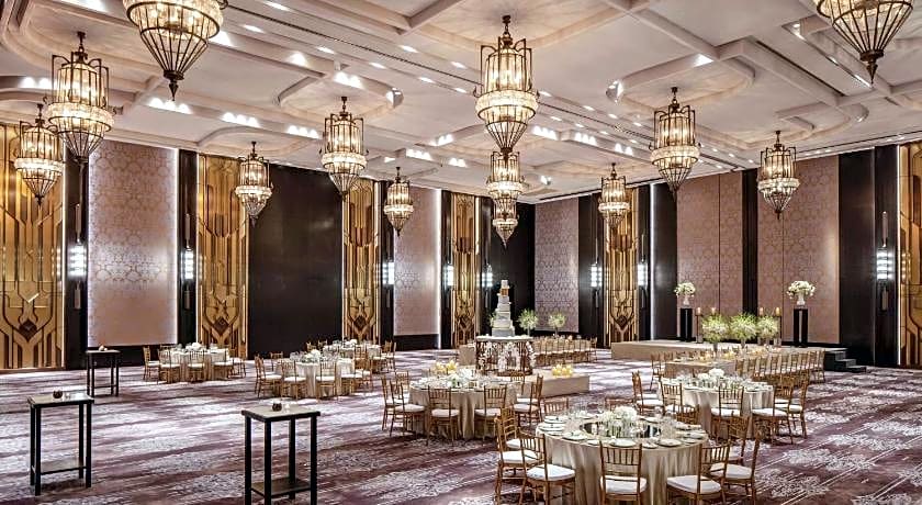 Waldorf Astoria By Hilton Bangkok
