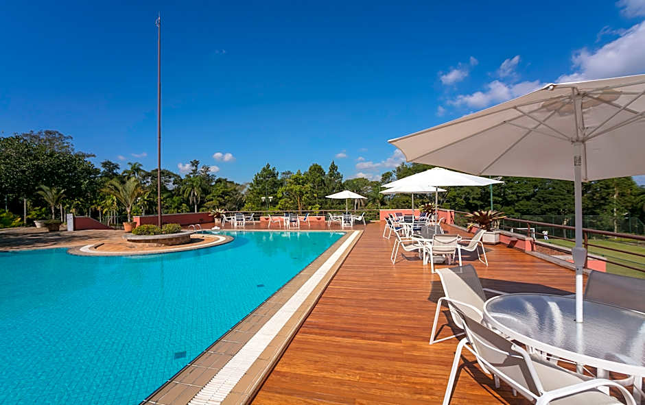 Almenat Embu das Artes Sao Paulo, Tapestry Collect