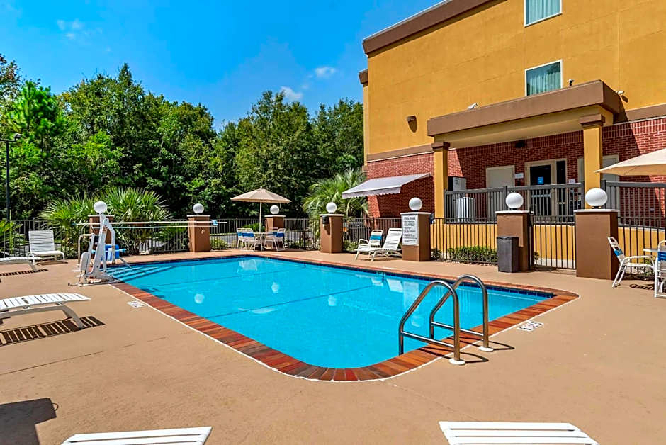 Comfort Suites Biloxi/Ocean Springs