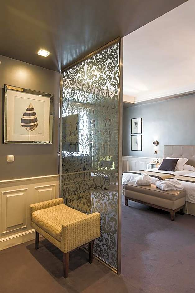 Hotel Carlton