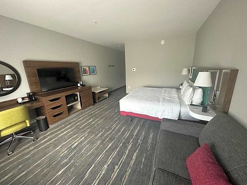 Hampton Inn By Hilton & Suites Ruskin I-75