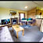 SBL70 - Camber Sands Holiday Park - Sleeps 8 - Close swimming pools and facilities - Private Parking